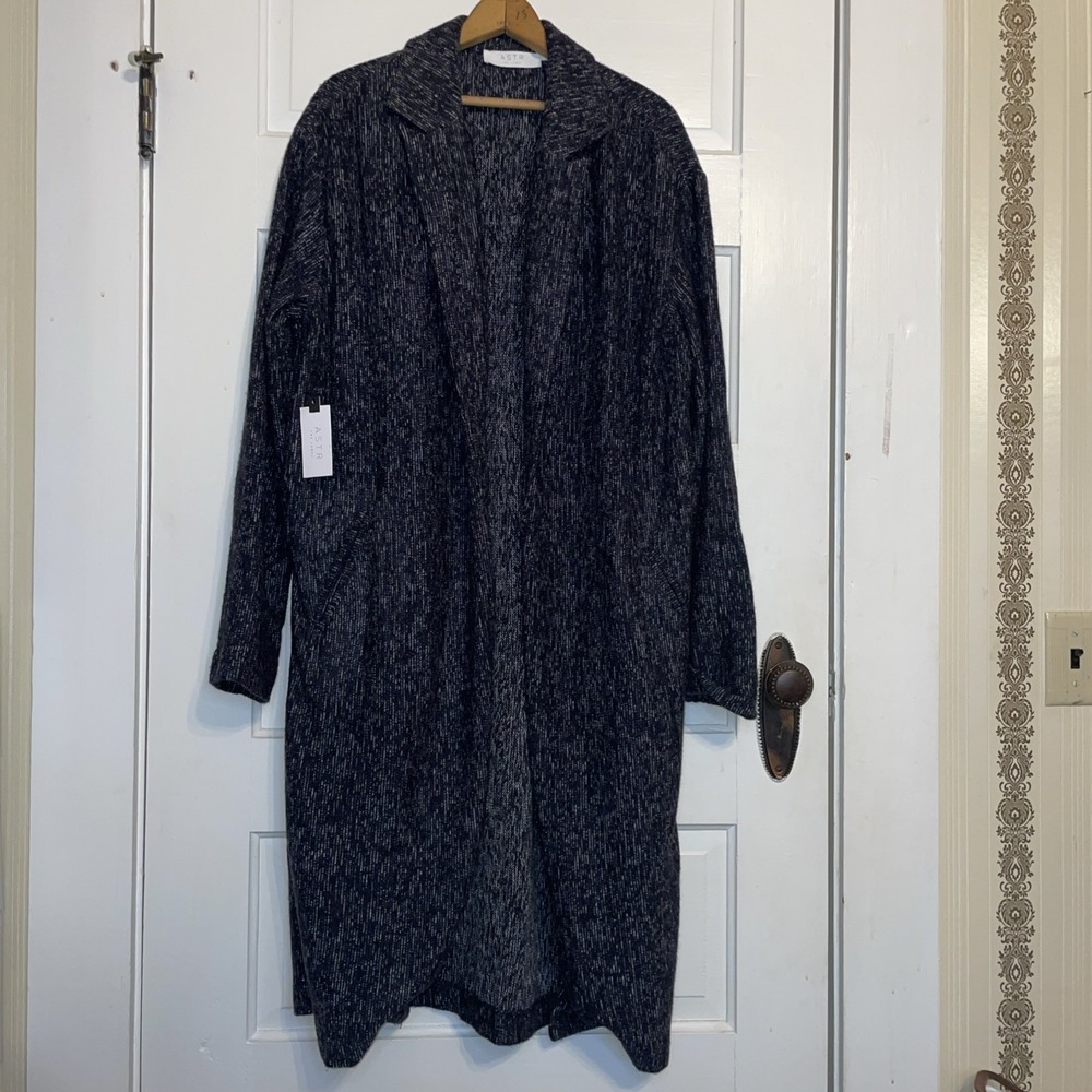 NWT ASTR The Label | Long Navy White Fleck Cardigan | Medium | Collar Pockets